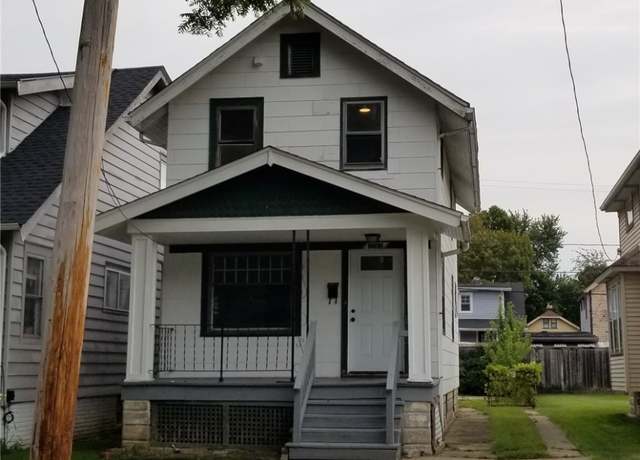 Property at 3361 W 128th St, Cleveland, OH 44111, 3 beds, 1 bath