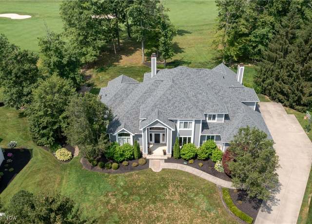 Property at 375 Glengarry Dr, Aurora, OH 44202, 4 beds, 5 baths