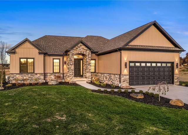 Property at 6120 Century Blvd, Canfield, OH 44406, 3 beds, 2.5 baths