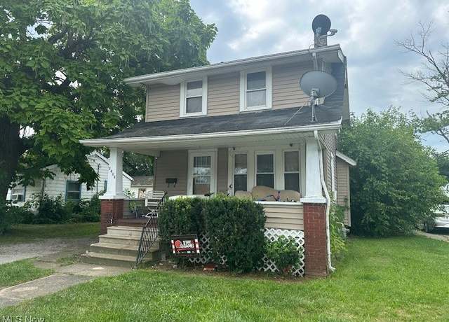Property at 1411 W 21st St, Lorain, OH 44052, 3 beds, 1 bath