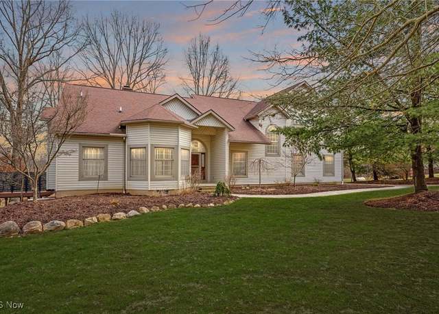 Property at 5335 Sullivan Rd, Hudson, OH 44236, 5 beds, 3.5 baths