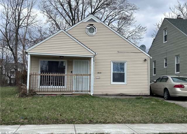 Property at 11825 Avon Ave, Cleveland, OH 44105, 3 beds, 1 bath
