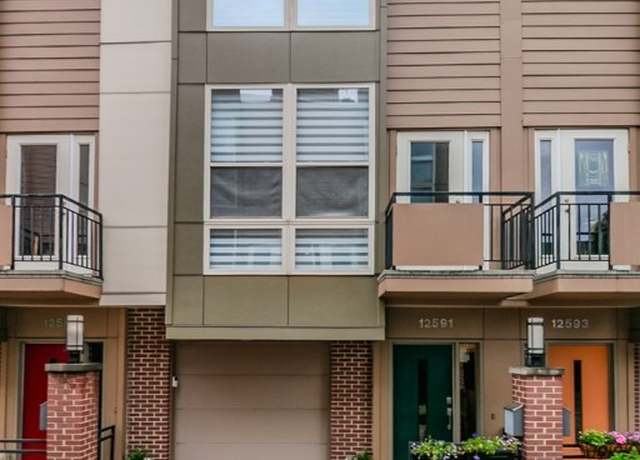 Property at 12591 Larchmere Blvd Unit W-6, Cleveland, OH 44120, 2 beds, 2.5 baths