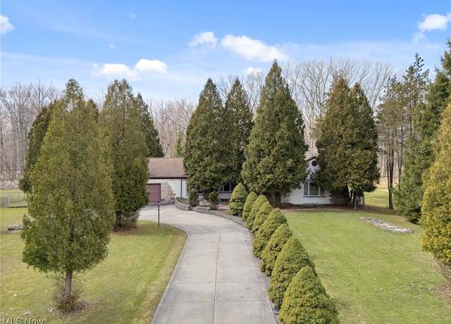 Property at 4250 Brainard Rd, Chagrin Falls, OH 44022, 3 beds, 2 baths