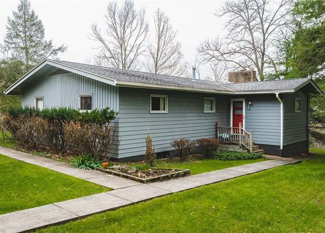 Property at 1393 Murphytown Rd, Davisville, WV 26142, 3 beds, 1.5 baths