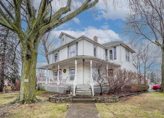 Property at 10044 Cleveland Ave NW, Uniontown, OH 44685, 4 beds, 2 baths