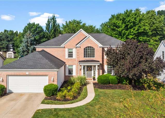 Property at 17084 Hampton Chase, Strongsville, OH 44136, 4 beds, 3.5 baths