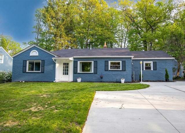 Property at 6401 W Ridgewood Dr, Parma, OH 44129, 3 beds, 1 bath