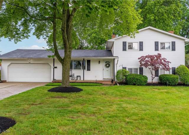 Property at 325 Main St SW, Brewster, OH 44613, 4 beds, 2 baths