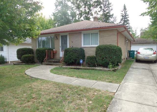 Property at 14818 Kennerdown Ave, Maple Heights, OH 44137, 3 beds, 1.5 baths