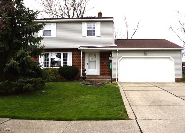 Property at 3209 King Richard Dr, Parma, OH 44134, 4 beds, 1.5 baths