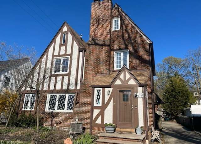 Property at 3259 Elsmere Rd, Shaker Heights, OH 44120, 4 beds, 2.5 baths