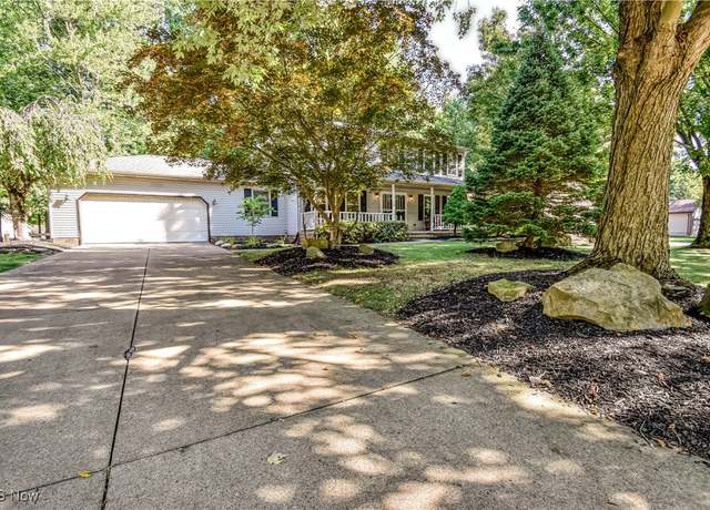 Property at 7811 Champaign Dr, Mentor, OH 44060, 4 beds, 2.5 baths
