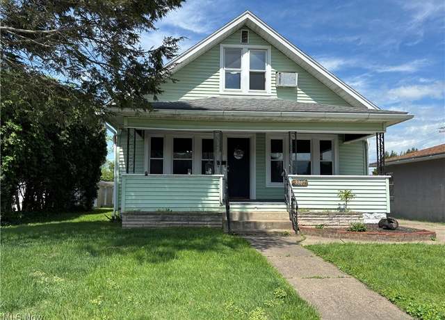 Property at 3307 3rd Ave, Vienna, WV 26105, 4 beds, 1.5 baths