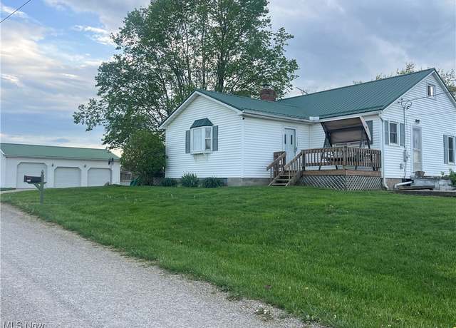 Property at 9355 Dozer Ridge Rd, Blue Rock, OH 43720, 4 beds, 1 bath