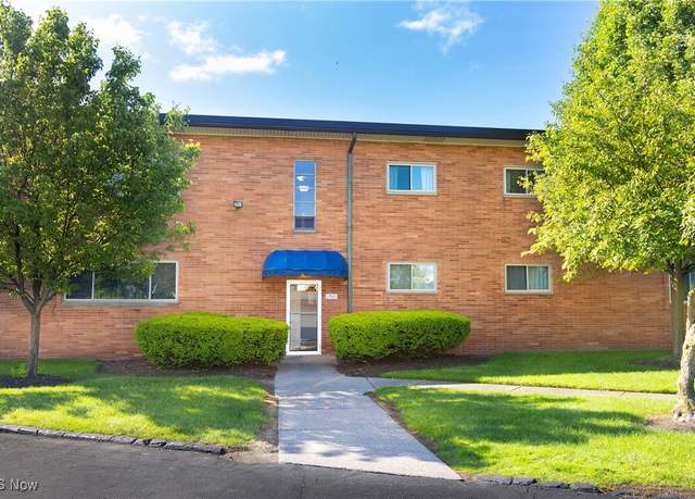 Property at 1742 Wagar Rd #204, Rocky River, OH 44116, 2 beds, 1.5 baths
