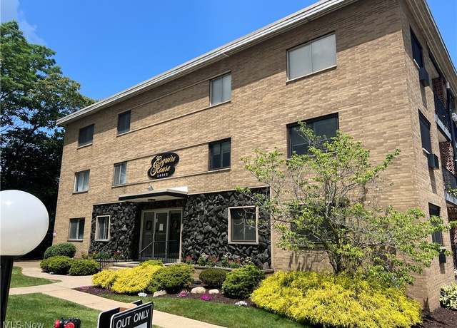 Property at 20312 Lorain Rd #111, Cleveland, OH 44126, 2 beds, 1.5 baths