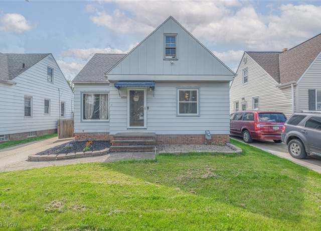 Property at 6158 W 54th St, Parma, OH 44129, 3 beds, 2 baths