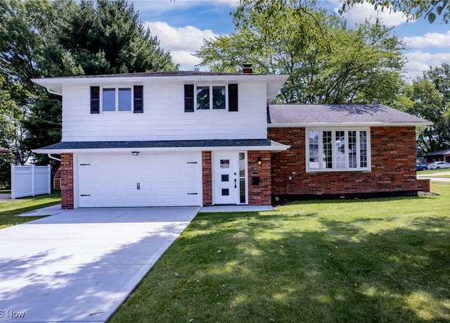 Property at 1303 E Dartmoor Ave, Seven Hills, OH 44131, 3 beds, 2.5 baths