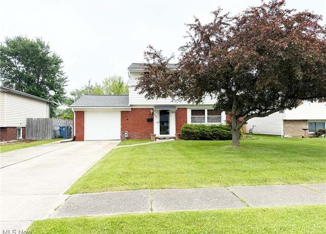 Property at 4605 Gary Ave, Lorain, OH 44055, 3 beds, 1 bath