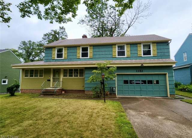 Property at 1151 Brainard Rd, Lyndhurst, OH 44124, 4 beds, 2.5 baths