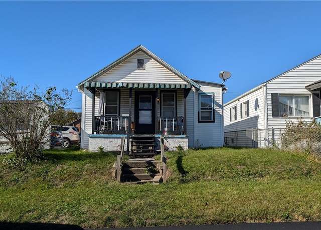 Property at 517 Railroad St, Chester, WV 26034, 2 beds, 1 bath