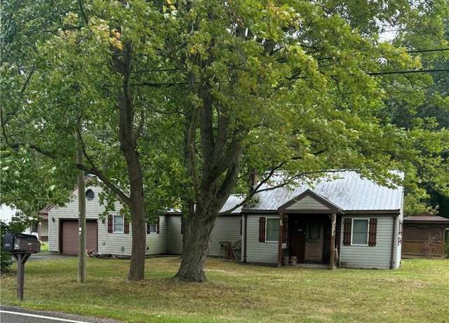 Property at 4068 Herner County Line Rd, Southington, OH 44470, 3 beds, 1 bath