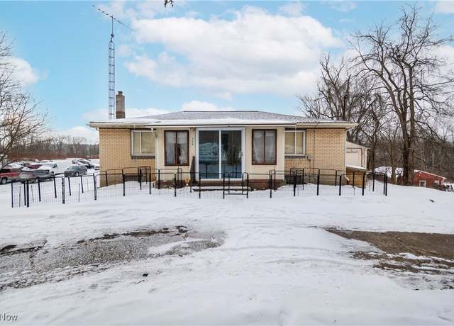 Property at 794 Benton Rd, Salem, OH 44460, 2 beds, 1 bath