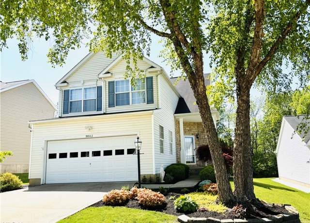 Property at 9802 Emerald Brook Cir NW, Canal Fulton, OH 44614, 3 beds, 2.5 baths