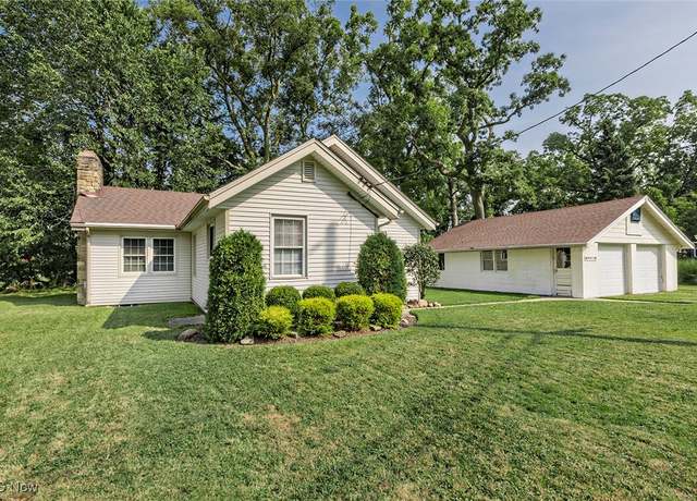 Property at 35911 Hiawatha Blvd, Eastlake, OH 44095, 3 beds, 1.5 baths