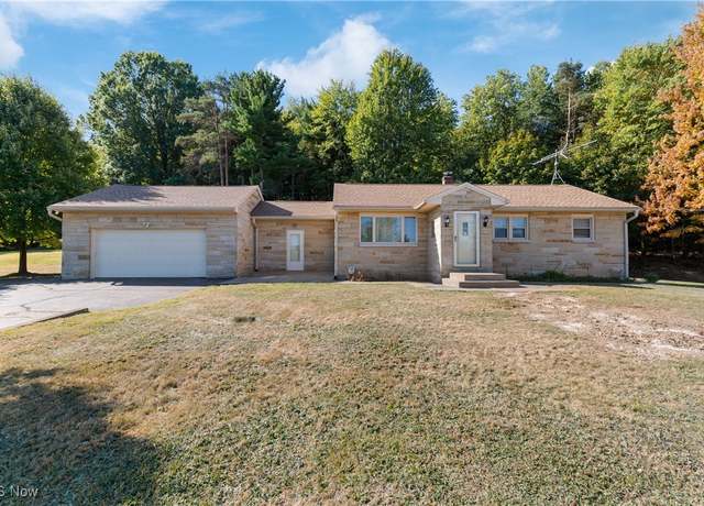 Property at 2122 Millerton St SE, Canton, OH 44707, 3 beds, 1 bath