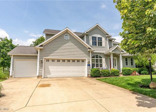 Property at 7319 Bentham Cir NW, North Canton, OH 44720, 4 beds, 3.5 baths