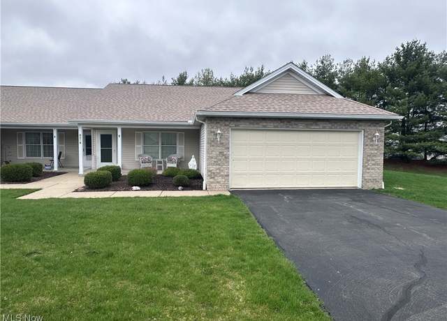Property at 8218 Maramont Dr, Youngstown, OH 44512, 2 beds, 2 baths