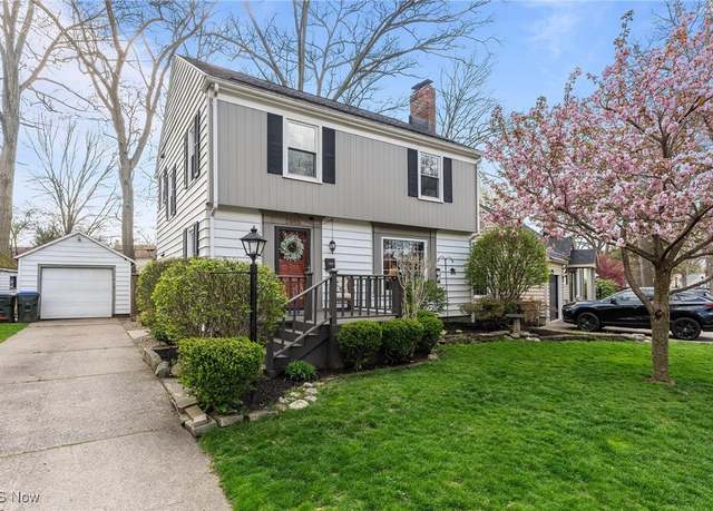 Property at 2668 Oak Park Blvd, Cuyahoga Falls, OH 44221, 3 beds, 1 bath