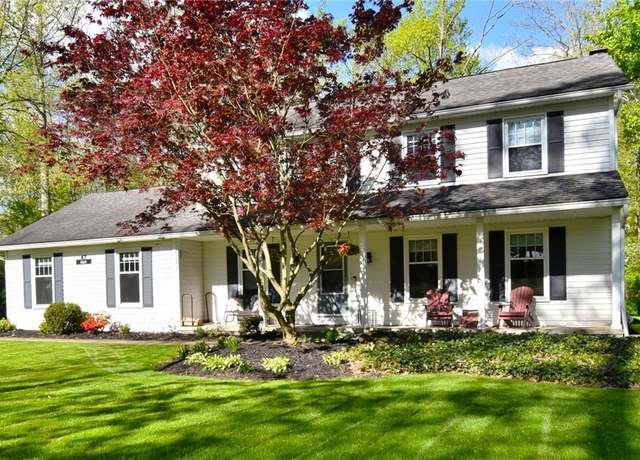 Property at 47 Daisy Ln, Chagrin Falls, OH 44022, 4 beds, 2.5 baths