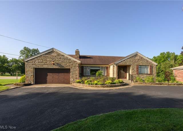 Property at 964 E Robinson Ave, Coventry, OH 44203, 3 beds, 2.5 baths