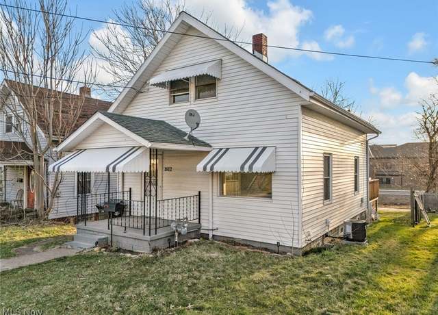 Property at 1612 Bedford Ave SW, Canton, OH 44706, 3 beds, 2 baths