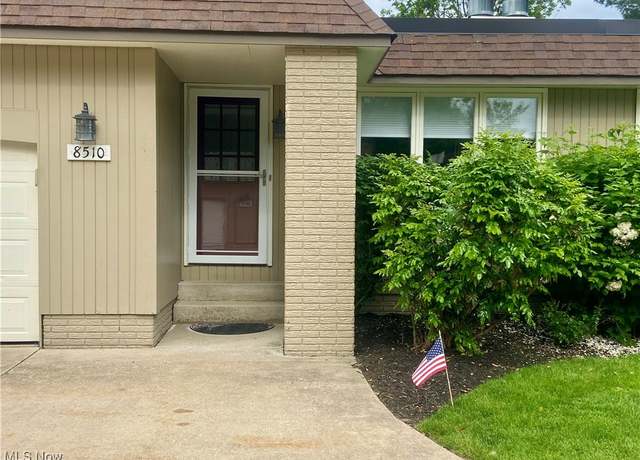 Property at 8510 Tanglewood Trl, Chagrin Falls, OH 44023, 2 beds, 2 baths