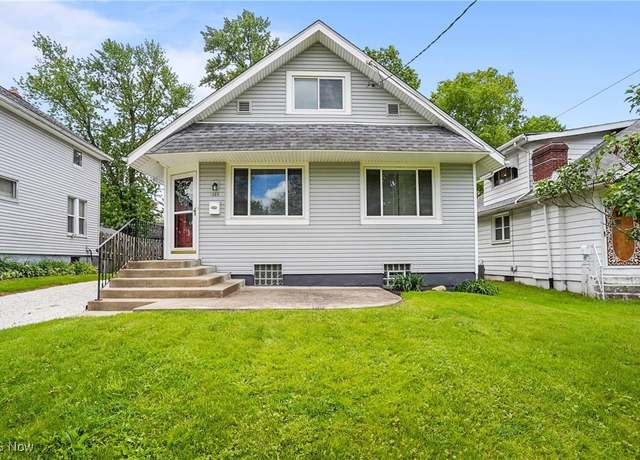 Property at 1252 Chandler Ave, Akron, OH 44314, 4 beds, 1.5 baths