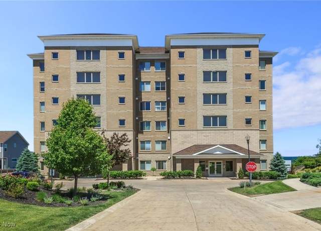 Property at 9521 Larimar Dr #9521, Willowick, OH 44095, 2 beds, 2 baths