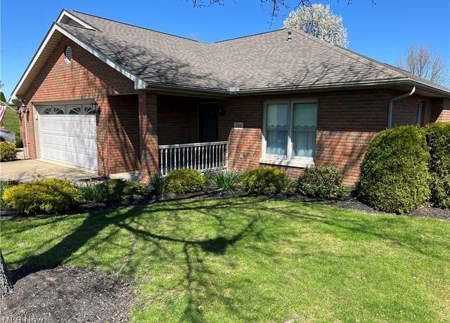 Property at 203 Pinehurst Dr, Dover, OH 44622, 2 beds, 2 baths