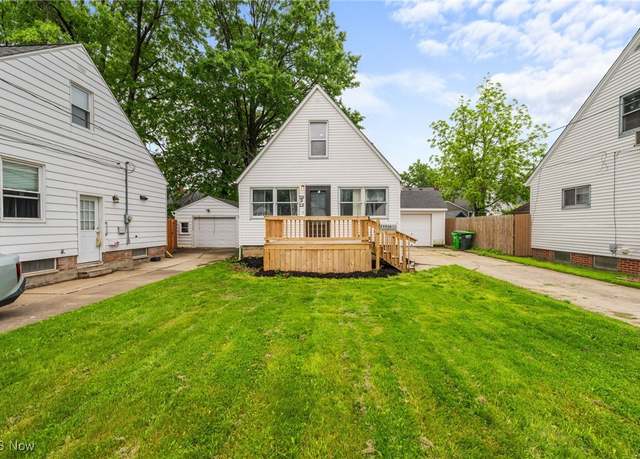 Property at 29928 Enid Rd, Wickliffe, OH 44092, 4 beds, 1 bath