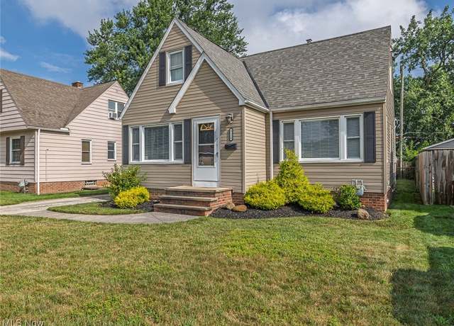 Property at 3116 George Ave, Parma, OH 44134, 3 beds, 2 baths