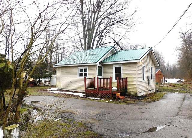 Property at 6244 N Ridge Rd W, Geneva, OH 44041, 2 beds, 1 bath