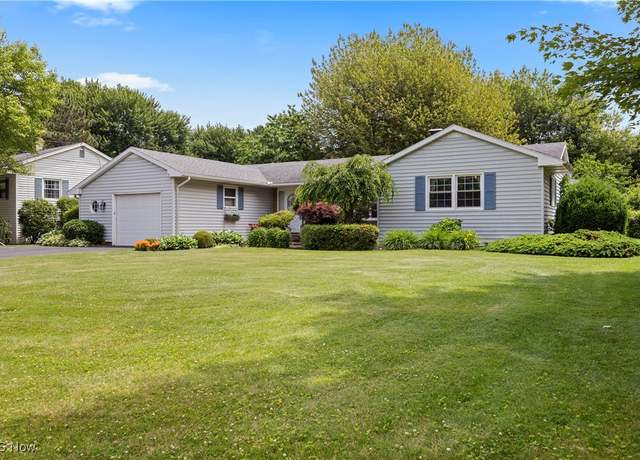 Property at 1222 Marina Dr, Huron, OH 44839, 3 beds, 1.5 baths