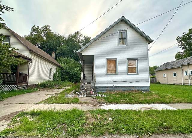 Property at 3348 E 66th St, Cleveland, OH 44127, 3 beds, 1 bath