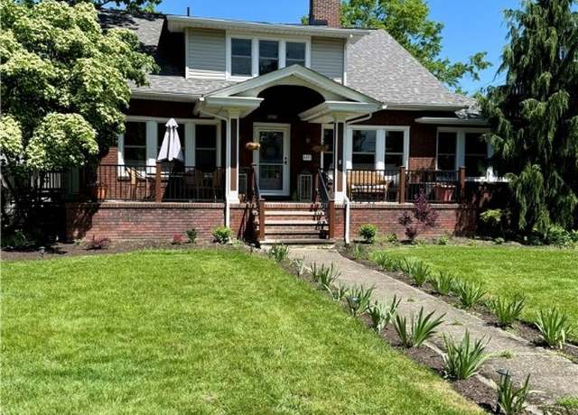 Property at 8471 Nowlen St, Mentor, OH 44060, 5 beds, 3 baths