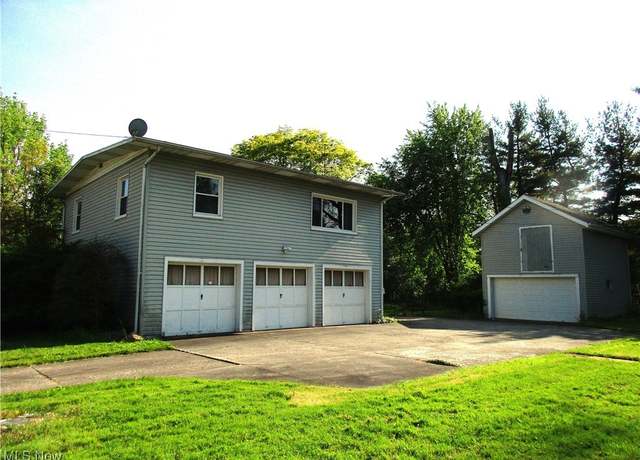 Property at 2905 Montgomery Ave NW, Warren, OH 44485, 2 beds, 1 bath