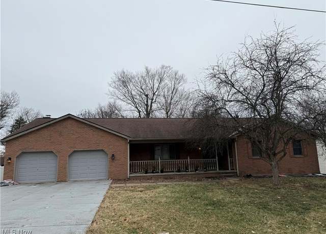 Property at 3841 Litho Ln, Zanesville, OH 43701, 3 beds, 3.5 baths