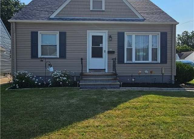 Property at 5715 W 54th St, Parma, OH 44129, 3 beds, 1 bath